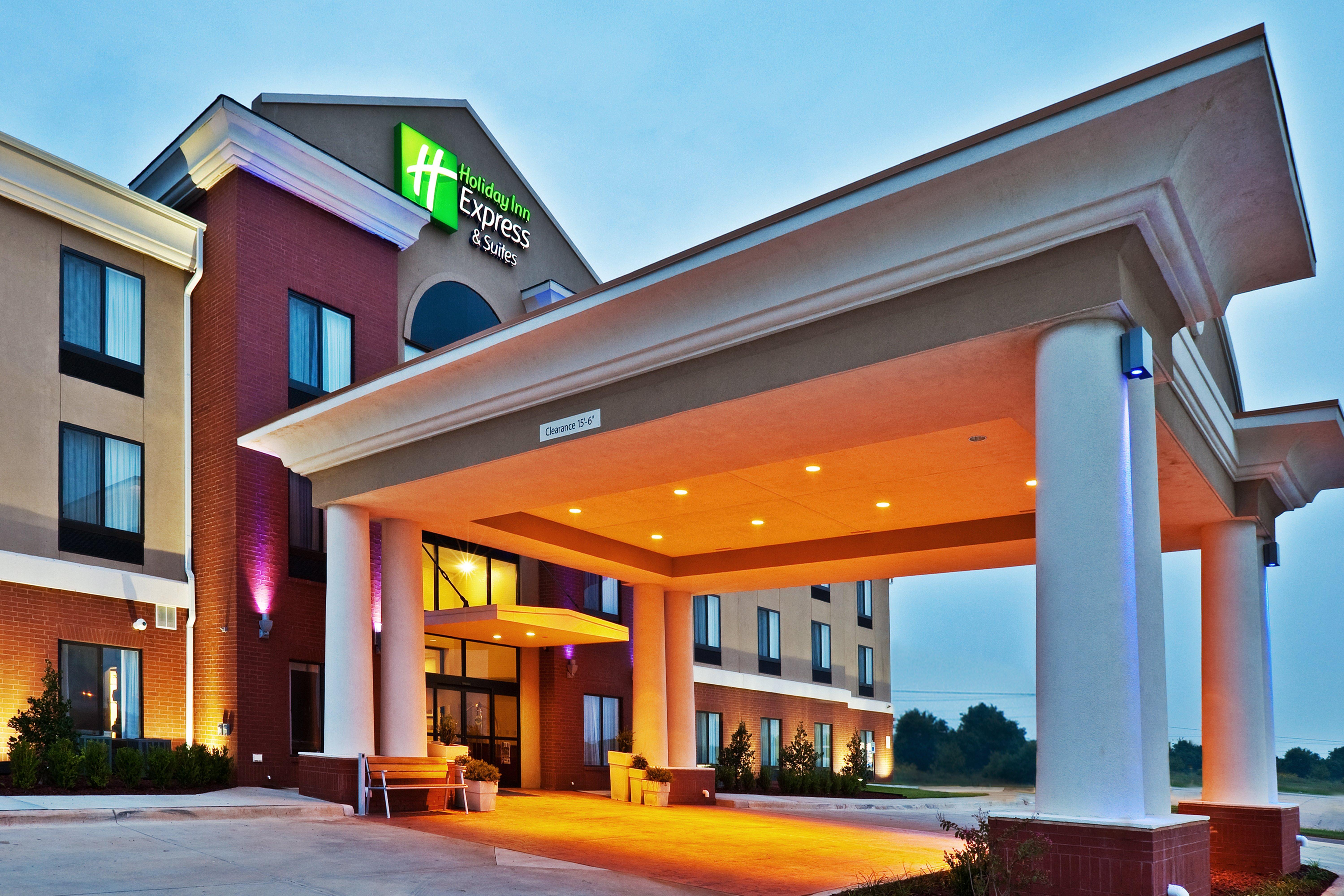 Holiday Inn Express & Suites Perry, An Ihg Hotel Exterior photo